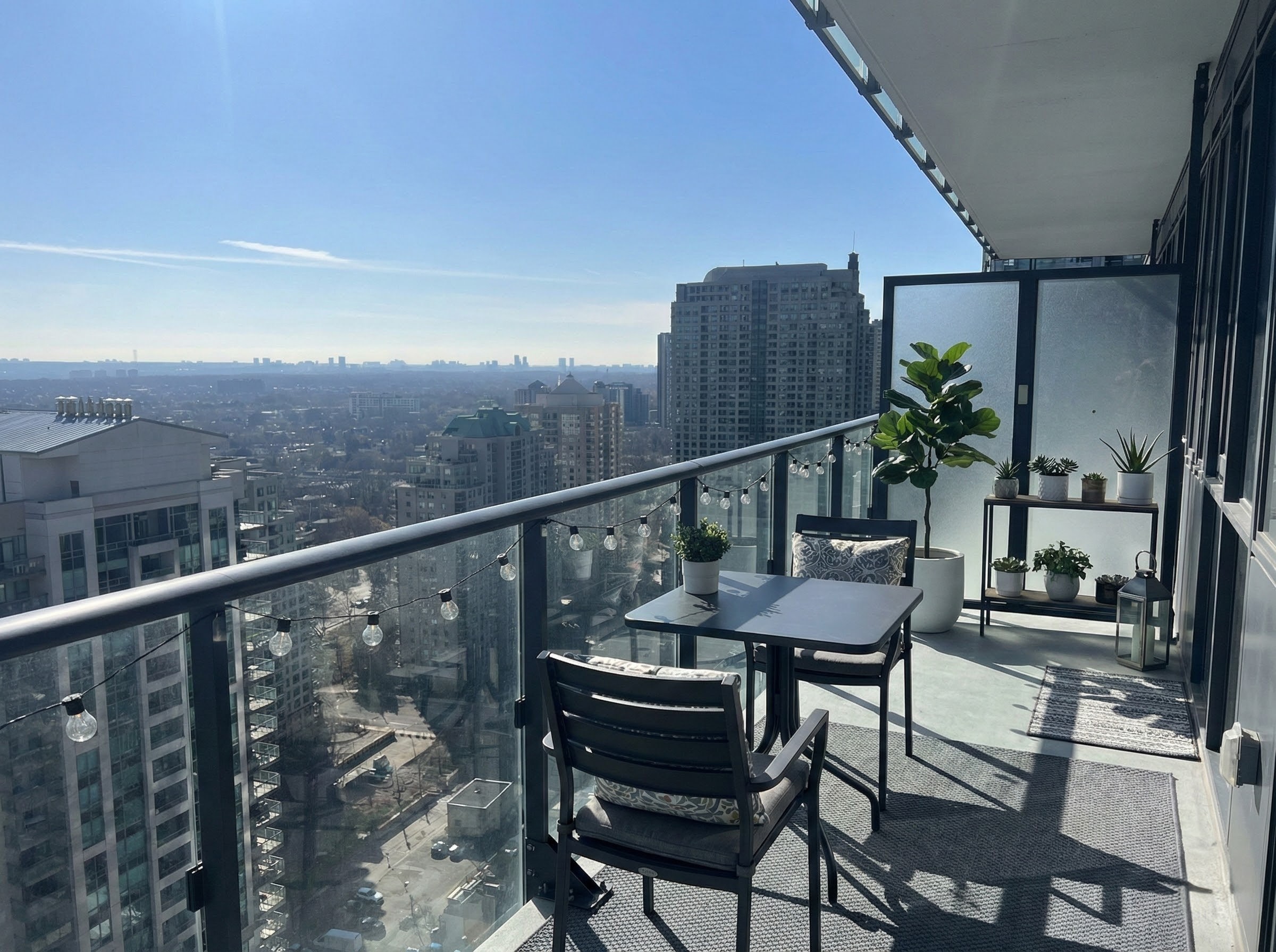 Unobstructed west-facing sunset view from 26th floor balcony of 15 Ellerslie Avenue, North York